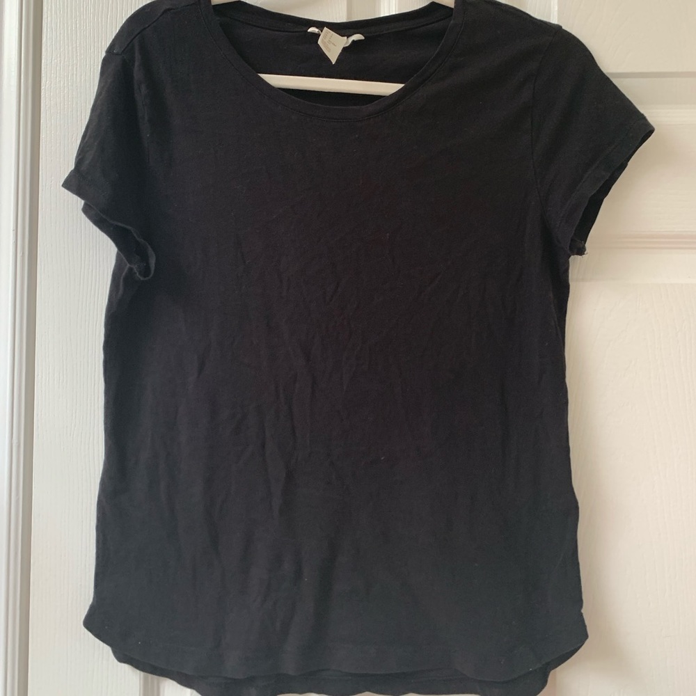 H&M Basic Black Tee